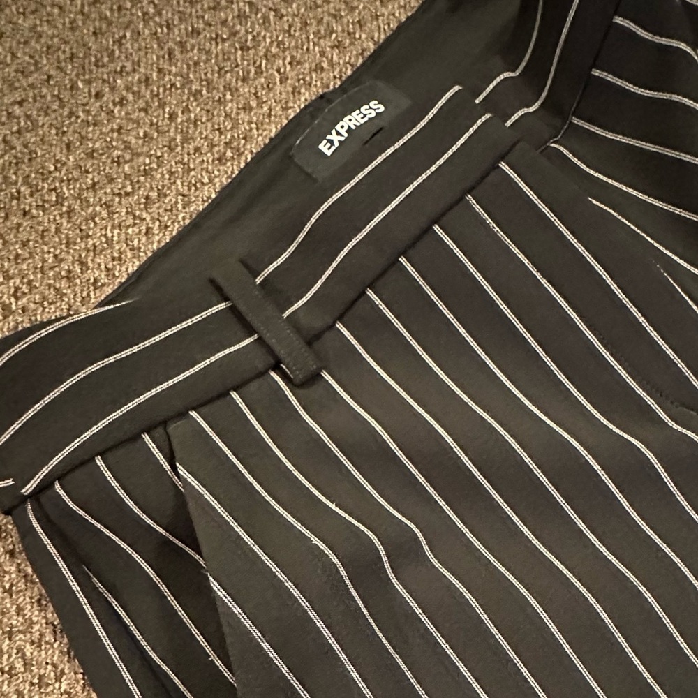 Express Editor Pants - Picture 4 of 6
